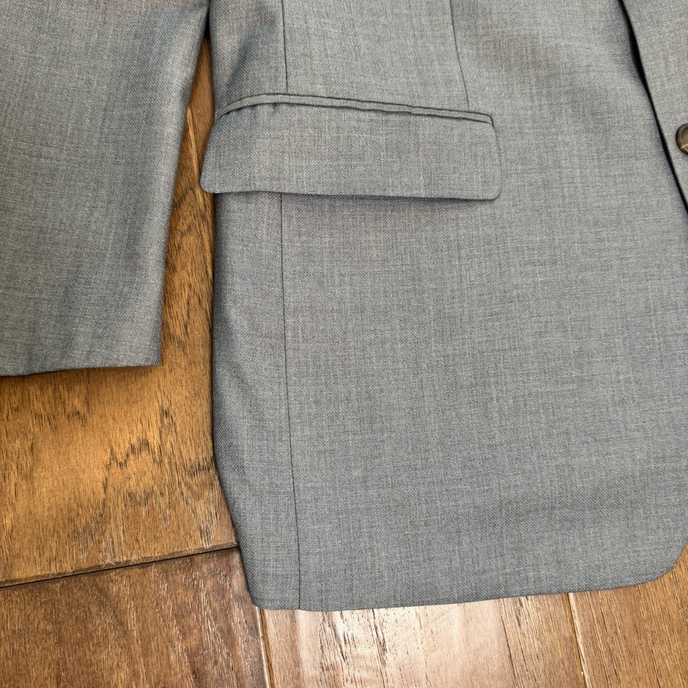 Ralph Lauren Classic Gray Blazer - Picture 5 of 16